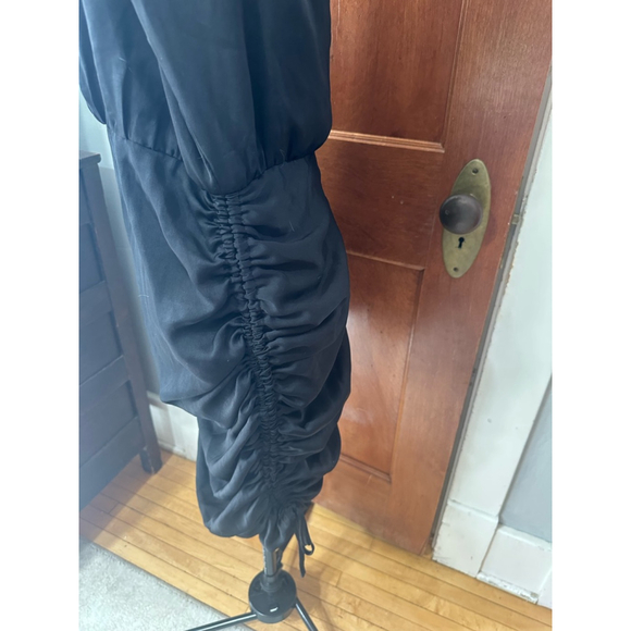 SNDYS Black Off Shoulder‎ Long Sleeve Ruched Drawstring Mini Dress US 8 - Picture 3 of 5